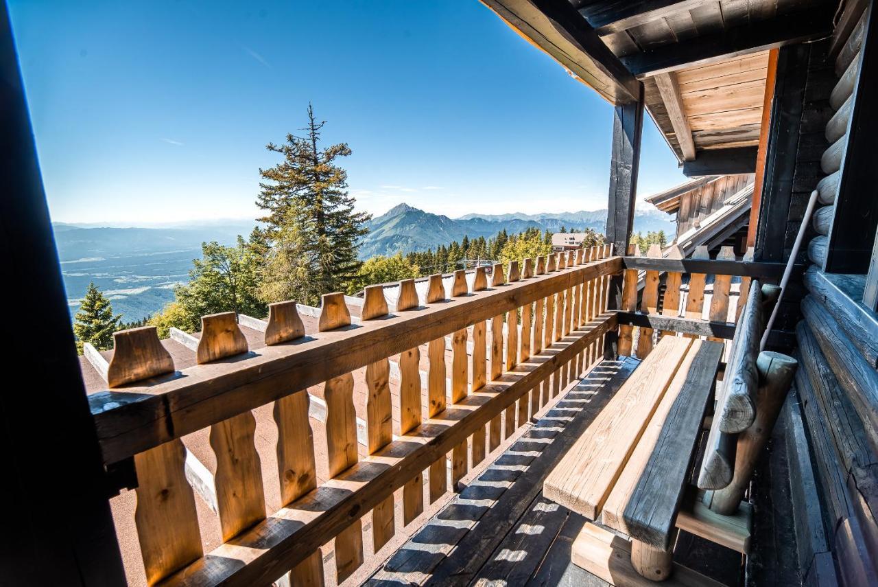 Apartments Zvoh, Krvavec, Ski-In, Ski-Out Церкле на Горенскем Екстериор снимка